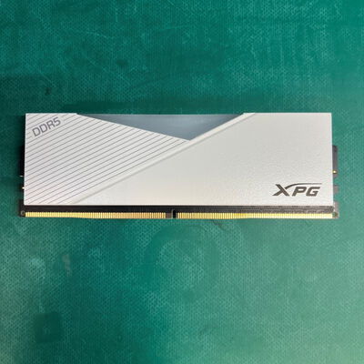 【静岡東瀬名店】中古  PC5-44800 16GB デスクトップ用 149153 