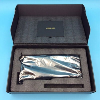 【秋葉原本店】中古  ASUS ROG-STRIX-RTX2060S-O8G-GAMING (RTX2060 SUPER) 140110 