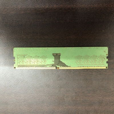 【福山ココローズ店】中古  PC4-21300 8GB デスクトップ用(DDR4-2666) 126165 