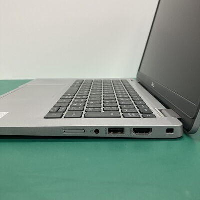 【神戸・三宮店】中古  DELL Latitude 5320 (Intel Core i7 1185G7 3.0GHz/16GB/SSD256GB/-/-/13.3/1920x1080/Wi-Fi/WEBCAM/W11H64) 180537 