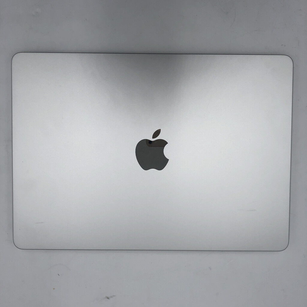 中古 MacBook Air 13インチ(M3/2024) シルバー M3(CPU:8C/GPU:10C)/16G