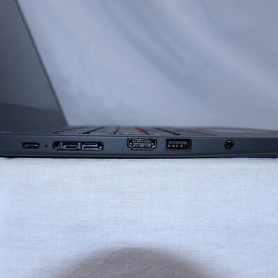 【通販センター】中古  Lenovo ThinkPad T14s Gen 2(Intel Core i5 1145G7 2.60GHz/16GB DDR4/SSD256GB/-/オンボード/14/1920x1080/Wi-Fi/WEBCAM/W11H/VBT) 203290 