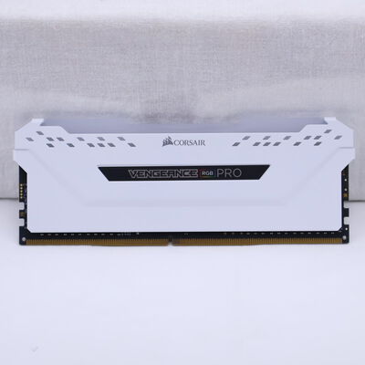 【通販センター】中古  PC4-25600 8GB デスクトップ用(DDR4-3200) 140727 