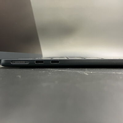 【大須店】中古  Apple MacBook Air M2 2022 Z160001C9(Apple M2/16GB/SSD256GB/-/オンボード/13.6/2560 x 1664 Retina/Wi-Fi) 179161 