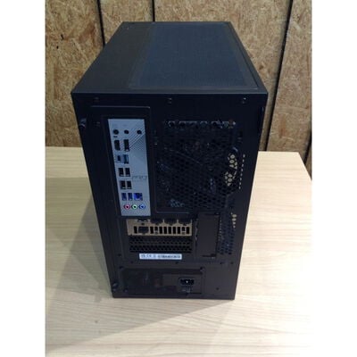 【座間相武台】中古  自作PC(Ryzen 7 9800X3D/32GB/SSD2TB/RTX5070) 4510002210 