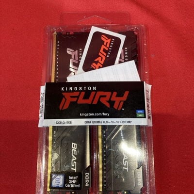 【千葉店】中古  KINGSTON 16GB 2枚組(合計32GB) PC4-25600/DDR4-3200 デスクトップ用 1460030059 