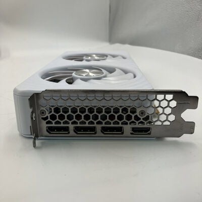 【なんば店】中古  Palit NE75060U19P1-GB2063M (RTX5060 WHITE OC) 188978 