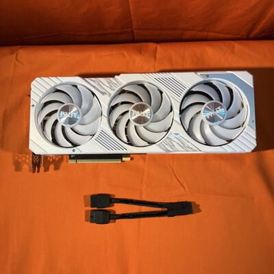 【なんば店】中古  Palit NED47TST19T2-1043W GamingPro White OC (RTX4070Ti SUPER 16GB) 164255 