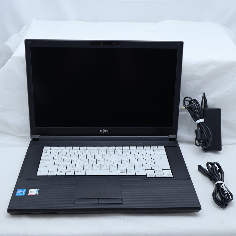 中古 FUJITSU LIFEBOOK A7511/G (Intel Core i5 1145G7 2.60GHz/16GB