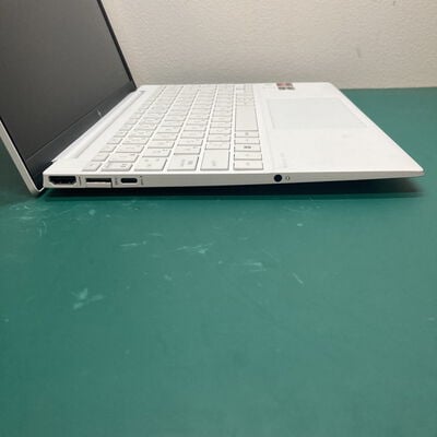 【浦添城間店(沖縄)】中古  HP Pavilion Aero 13 G3(Ryzen 7 7735U/16GB/SSD512GB/W11H) 4780001287 