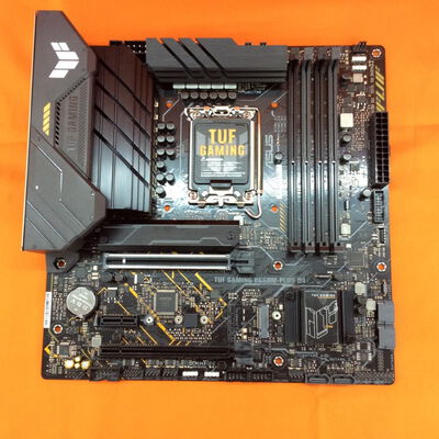 【なんば店】中古  ASUS TUF GAMING B660M-PLUS D4 (B660 mATX DDR4) 150345 