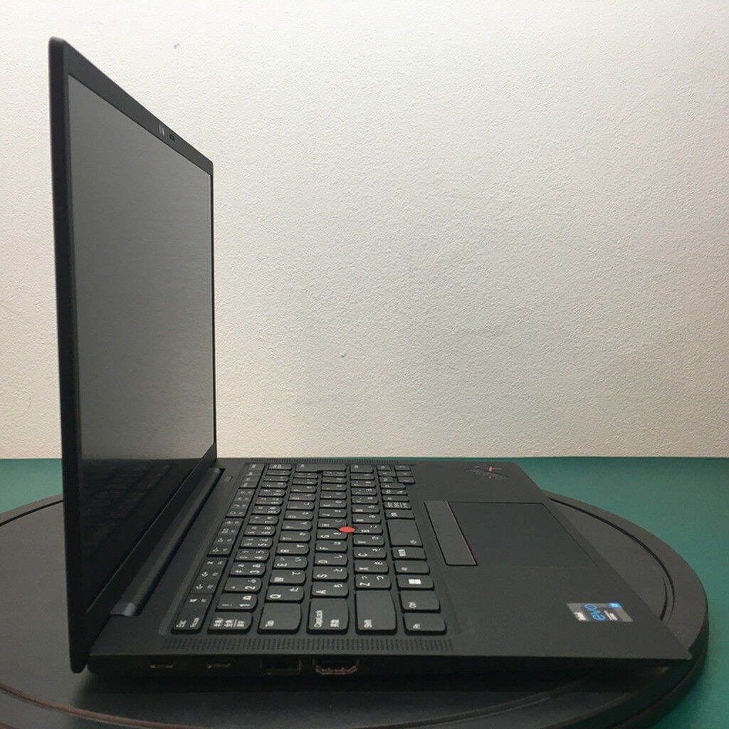 中古 Lenovo ThinkPad X1 Carbon Gen9(i7-1165G7/16GB/SSD256GB/オン