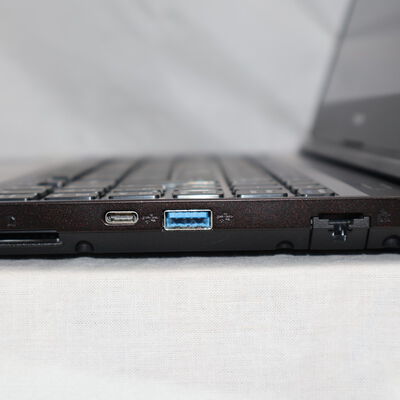 【通販センター】中古  mouse K5i7CMLAB(Intel Core i7 10750H/16GB DDR4 (PC4)/SSD512GB/なし/NVIDIA GeForce MX350 2GB/15.6/1920x1080/Wi-Fi/W11H64 MAR) 201378 