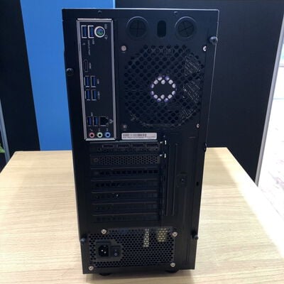 【甲府飯田店】中古  ﾕﾆｯﾄｺﾑ LEVEL&infin;  ILeDXs-R0X6-AR73X-SASXH (Ryzen 7 3700X/16GB/SSD1TB/HDD3TB/RTX3060Ti) 4720002249 