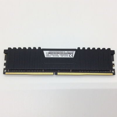 【浜松店】中古  PC4-19200 16GB デスクトップ用 135639 