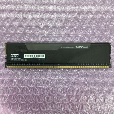 【堺七道店】中古  PC4-25600 8GB デスクトップ用(DDR4-3200) 140727 