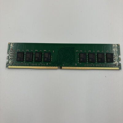 【なんば店】中古  PC4-19200 16GB デスクトップ用 135639 
