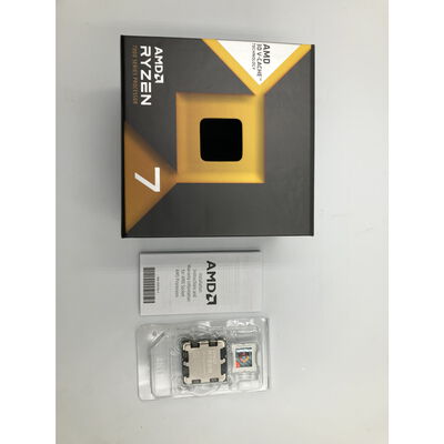 【水戸赤塚店】中古  AMD Ryzen 7 7800X3D (AM5/4.2/104M/C8/T16/120W) 157139 