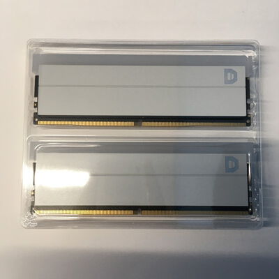 【博多店】中古  ﾄﾞｽﾊﾟﾗｾﾚｸﾄ D5D6000-16G2A1-RGB-WH(DDR5-6000 16GBx2) 3310005827 