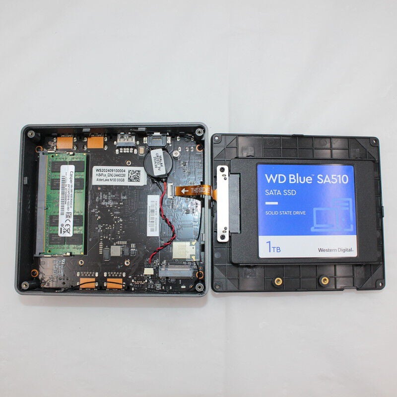 中古 BMAX MINI PC B4 PLUS(Intel N100/16GB DDR4 (PC4)/SSD1TB/なし