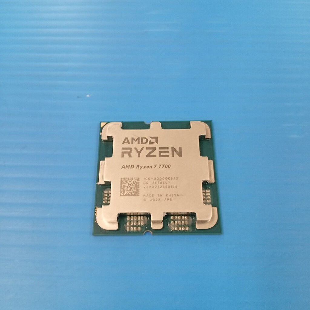 中古 AMD Ryzen 7 7700 (AM5/3.8GHz/40M/C8/T16/65W) 1460024624