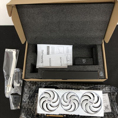 【長野稲里店】中古  SAPPHIRE PURE Radeon RX 9070 XT GAMING OC 16GB GDDR6（RX9070XT 16GB） 3480038012 