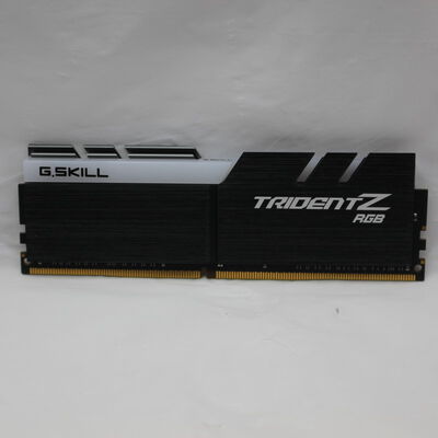 【通販センター】中古  PC4-25600 16GB デスクトップ用(DDR4-3200) 140728 