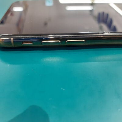 【鹿児島店】中古  Apple iPhoneXS 5.8インチ 256GB (ゴールド) 国内版SIMロックフリー MTE22J/A 138068 