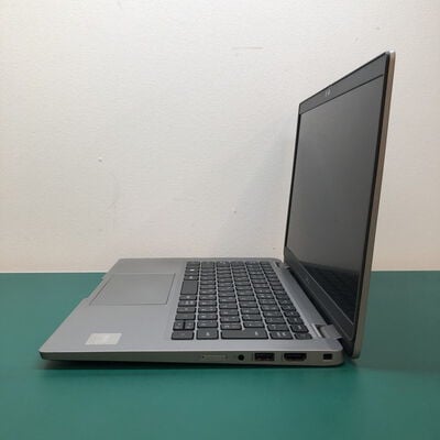【津ラッツ店】中古  DELL Latitude 5320 (Intel Core i7 1185G7 3.0GHz/16GB/SSD256GB/-/-/13.3/1920x1080/Wi-Fi/WEBCAM/W11H64) 180537 