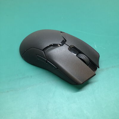 【津ラッツ店】中古  Razer Viper Ultimate (RZ01-03050100-R3A1) 146981 