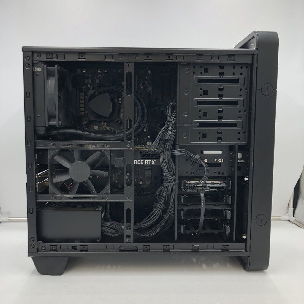 中古 mouse DAIV ゲーミングデスクトップ(i9 9900K/32GB/SSD1TB/HDD3TB 中古 mouse DAIV ゲーミングデスクトップ(i9 9900K/32GB/SSD1TB/HDD3TB