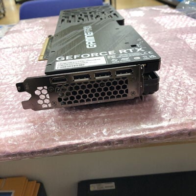 【宮崎恒久店】中古  Palit NE7507T019T2-GB2031U(RTX5070Ti GamingPro-S) 5160000707 