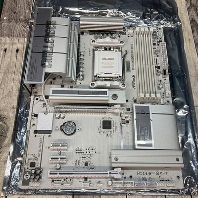 【広島店】中古  ASRock B850 Challenger WiFi White (B850 AM5 ATX) 3320005297 