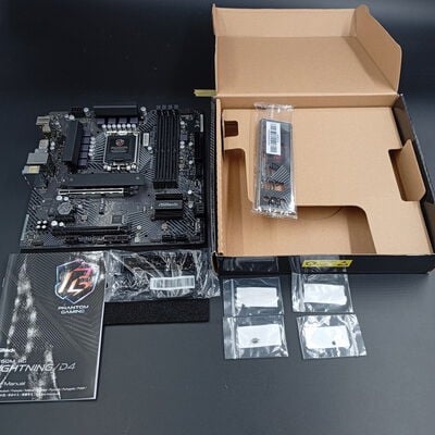 【大須店】中古  ASRock B760M PG Lightning/D4(B760 1700 mATX DDR4) 3120022626 
