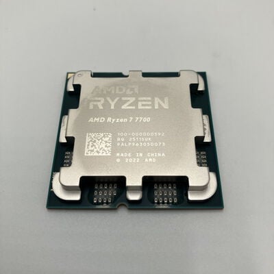 【秋葉原本店】中古  AMD Ryzen 7 7700 (AM5/3.8GHz/40M/C8/T16/65W) 154483 