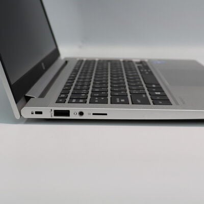 【札幌店】中古  HP ProBook 430 G8 (i5-1135G7/16GB/SSD 256GB/-/-/WLAN/13.3インチHD/W11P/-) 3240010230 