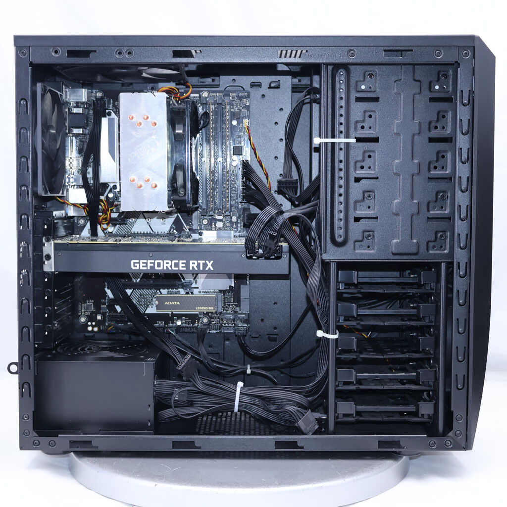 中古　i7 9700K搭載　メモリ32G GTX1070デスクトップPC 中古 THIRDWAVE GALLERIA KT(Intel Core i7 9700K/32GB DDR4 (PC4