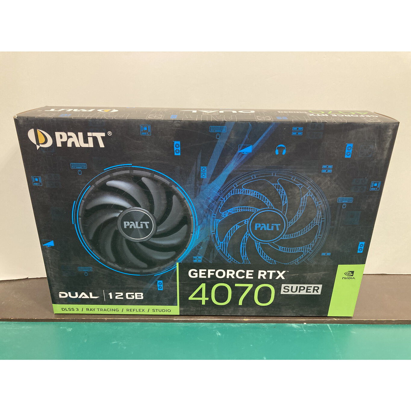 中古 Palit NED407S019K9-1043D (RTX4070 SUPER 12GB) 163398