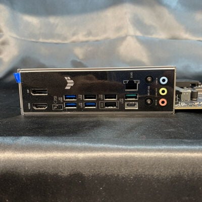 【横浜駅前店】中古  ASUS TUF GAMING B650E-E WIFI (B650E ATX AM5 DDR5) 3400009381 