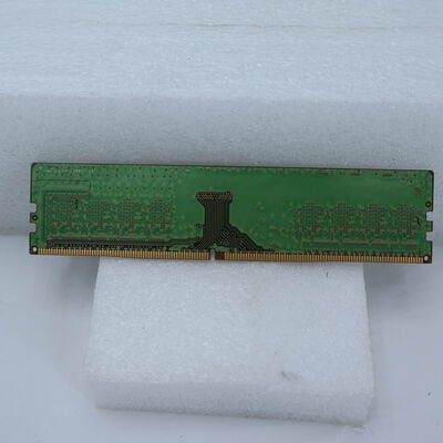 【通販センター】中古  PC4-21300 8GB デスクトップ用(DDR4-2666) 126165 