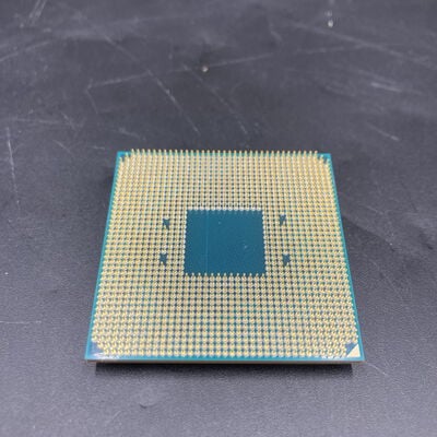 【熊本浜線店】中古  AMD Ryzen 5 5600 (AM4/3.6GHz/35M/C6/T12/65W) 150183 