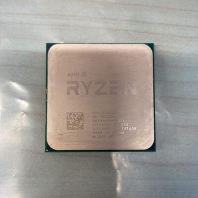 【博多店】中古  AMD Ryzen 7 3700X (AM4/3.6/36M/C8/T16/65W) 140025 