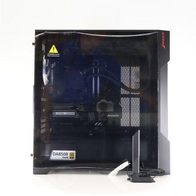 【秋葉原本店】中古  arkhive(Ryzen 7 9800X3D/64GB/SSD2TB/RX9070XT/W11P) 3410015361【7/16大決算値下げ!】 