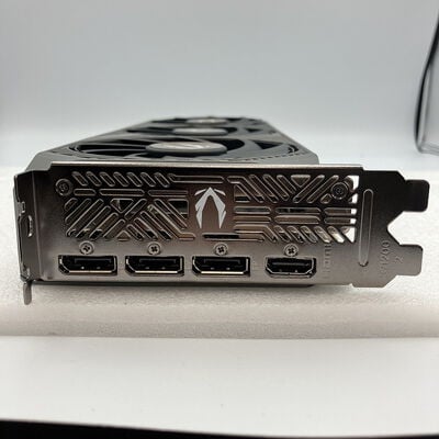 【新潟店】中古  ZOTAC ZT-B50700D-10P SOLID (RTX5070 12GB) 176910 
