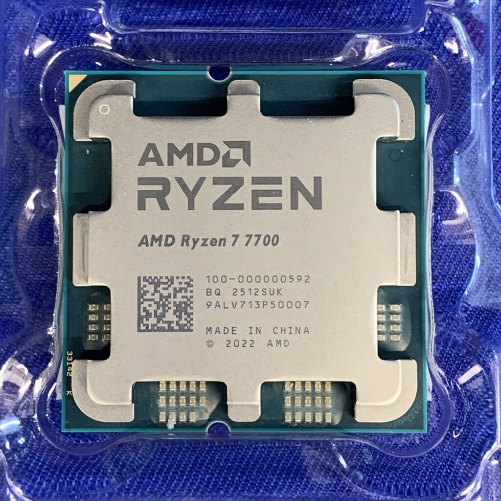 【新品未使用】Ryzen７7700 中古 AMD Ryzen 7 7700 (AM5/3.8GHz/40M/C8/T16/65W) 1460024624