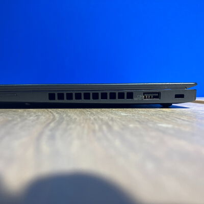 【鹿児島店】中古  Lenovo ThinkPad X13 Gen 1 (INTEL Core i5 10210U 1.6GHz/8GB/SSD256GB/-/オンボード/13.3/1920x1080/Wi-Fi/WEBCAM/W11H64) 178715 