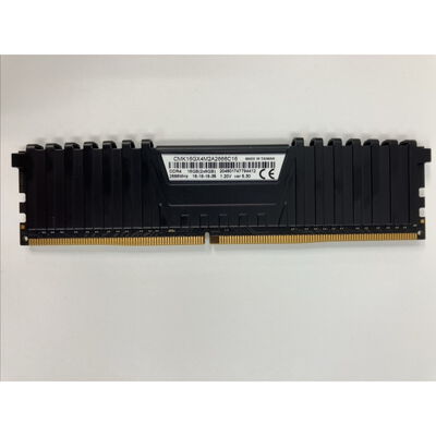 【仙台店】中古  Corsair VENGEANCE CMK16GX4M2A2666C16 DDR4-2666MHz PC4-21300 8GB デスクトップ用 3240010049 
