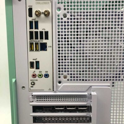 【郡山安積店】中古  自作パソコン(Ryzen 7 9800X3D/32GB/M.2 SSD1TB+M.2 SSD1TB/HDD2TB/RTX5070 12GB/W11H) 4640002539 