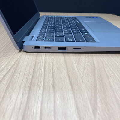 【甲府飯田店】中古  DELL Latitude 5320 (Intel Core i7 1185G7 3.0GHz/16GB/SSD256GB/-/-/13.3/1920x1080/Wi-Fi/WEBCAM/W11H64) 176585 
