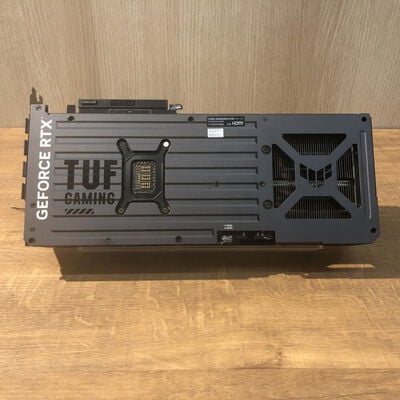 【姫路店】中古  ASUS TUF-RTX5070TI-O16G-GAMING (RTX5070Ti 16G) 176543 